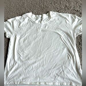 Perfect white tee. Crop tee.
